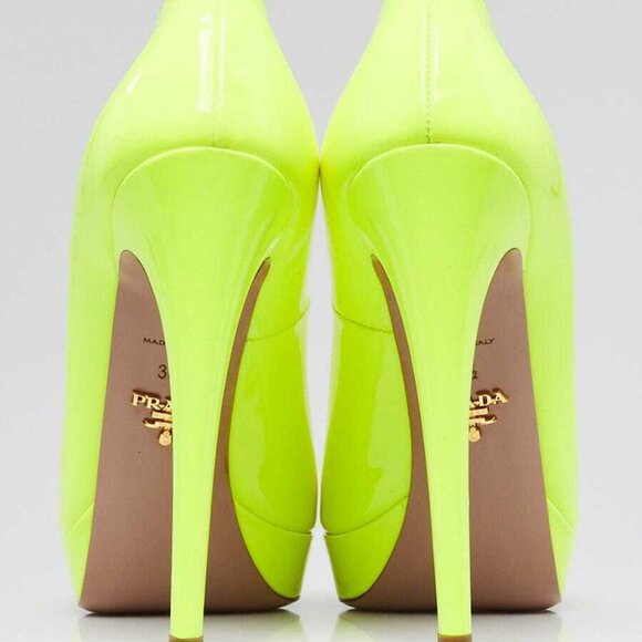 Prada Neon Yellow Patent Leather Peep Toe Pumps Size 8/38.5 - Picture 4 of 4